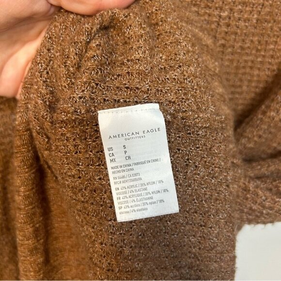American Eagle Outfitters Brown V-Neck Oversized Sweater Knit Texture Size Small - Picture 4 of 6